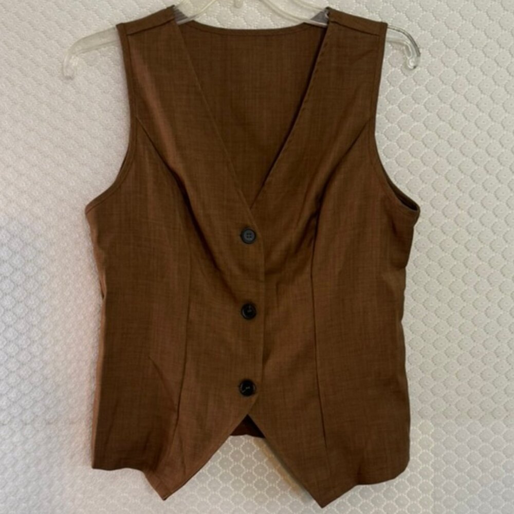 NWOT Infinite Styles Women's Three Button Brown Fabric Vest- V-Neck, Sz.M